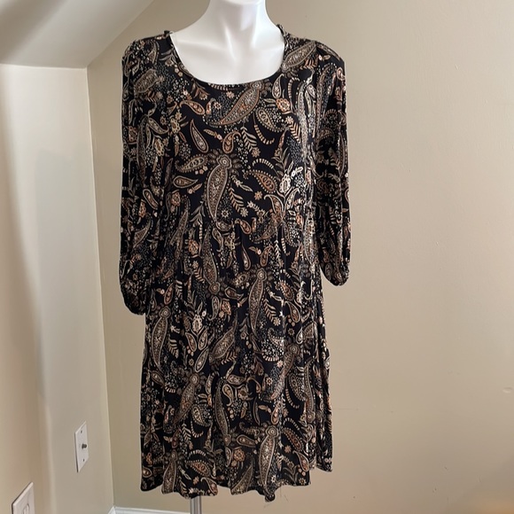 Black Boho Paisley Print Bubble Sleeve Dress - Picture 5 of 5